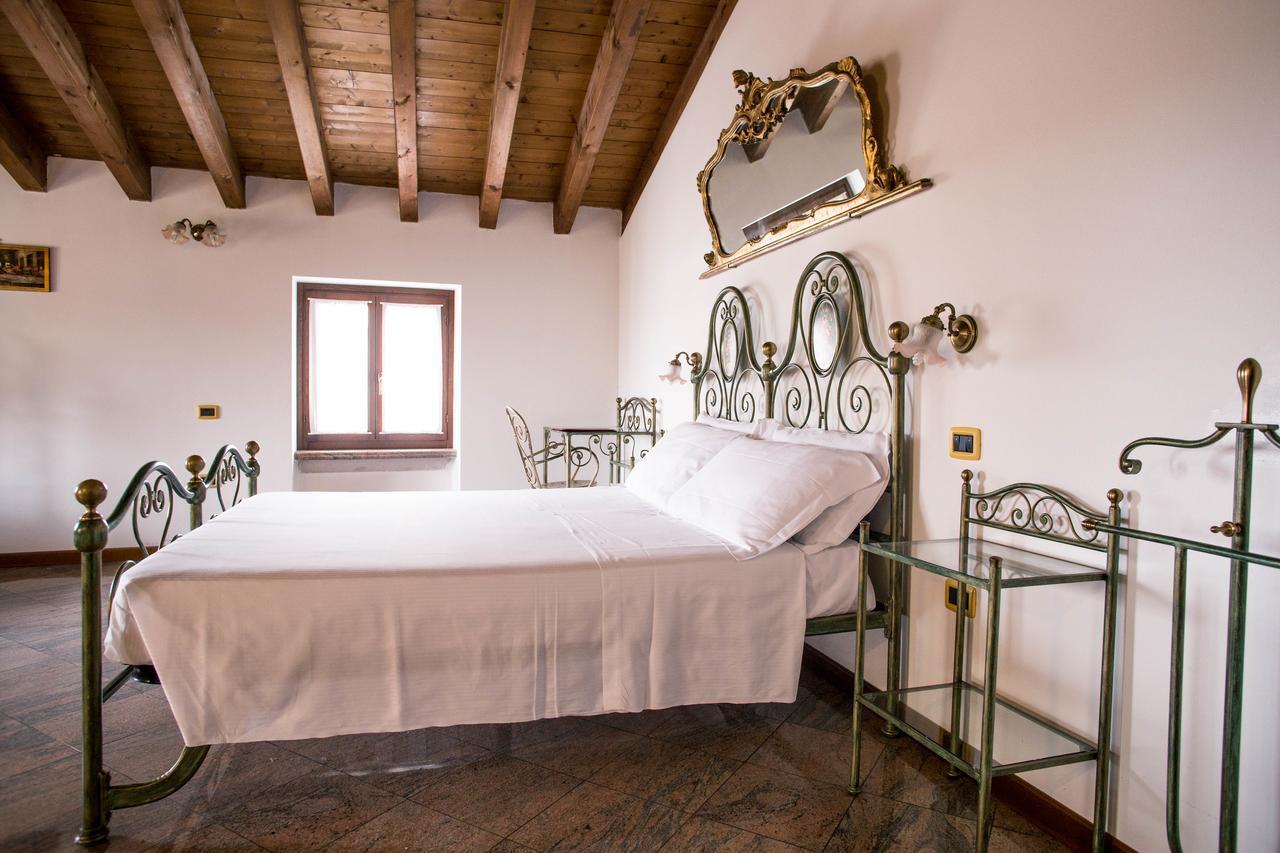 Hotel e Locanda La Bastia Valeggio sul Mincio Esterno foto